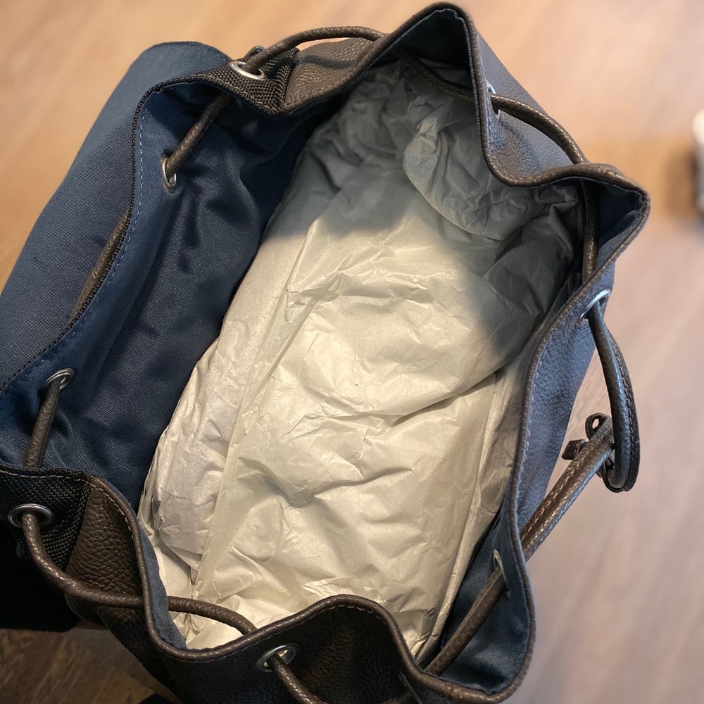 New w/tags Cole Haan leather backpack - Picture 6 of 8